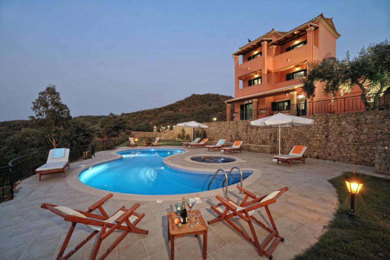Villa Mare E Monti Almiros Beach ภายนอก รูปภาพ